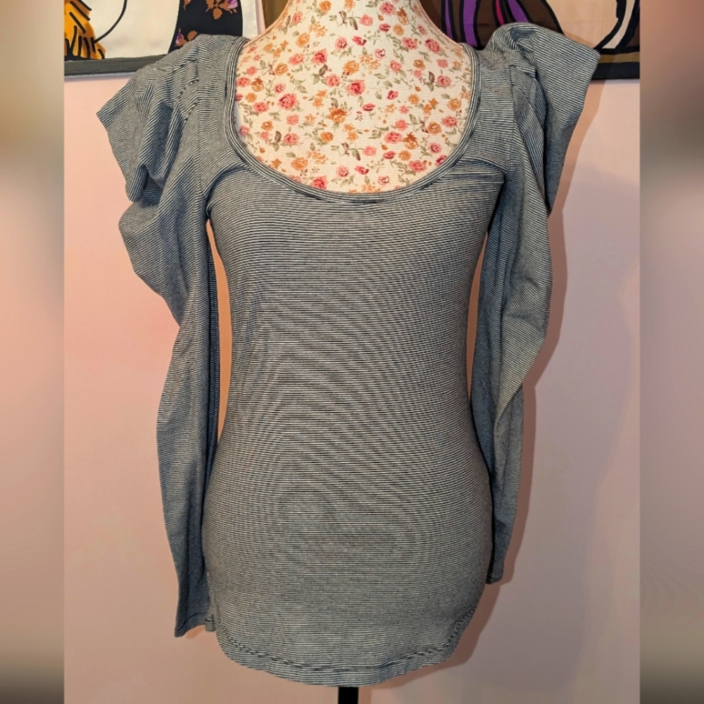 Free People Gray Puffed Shoulders Top